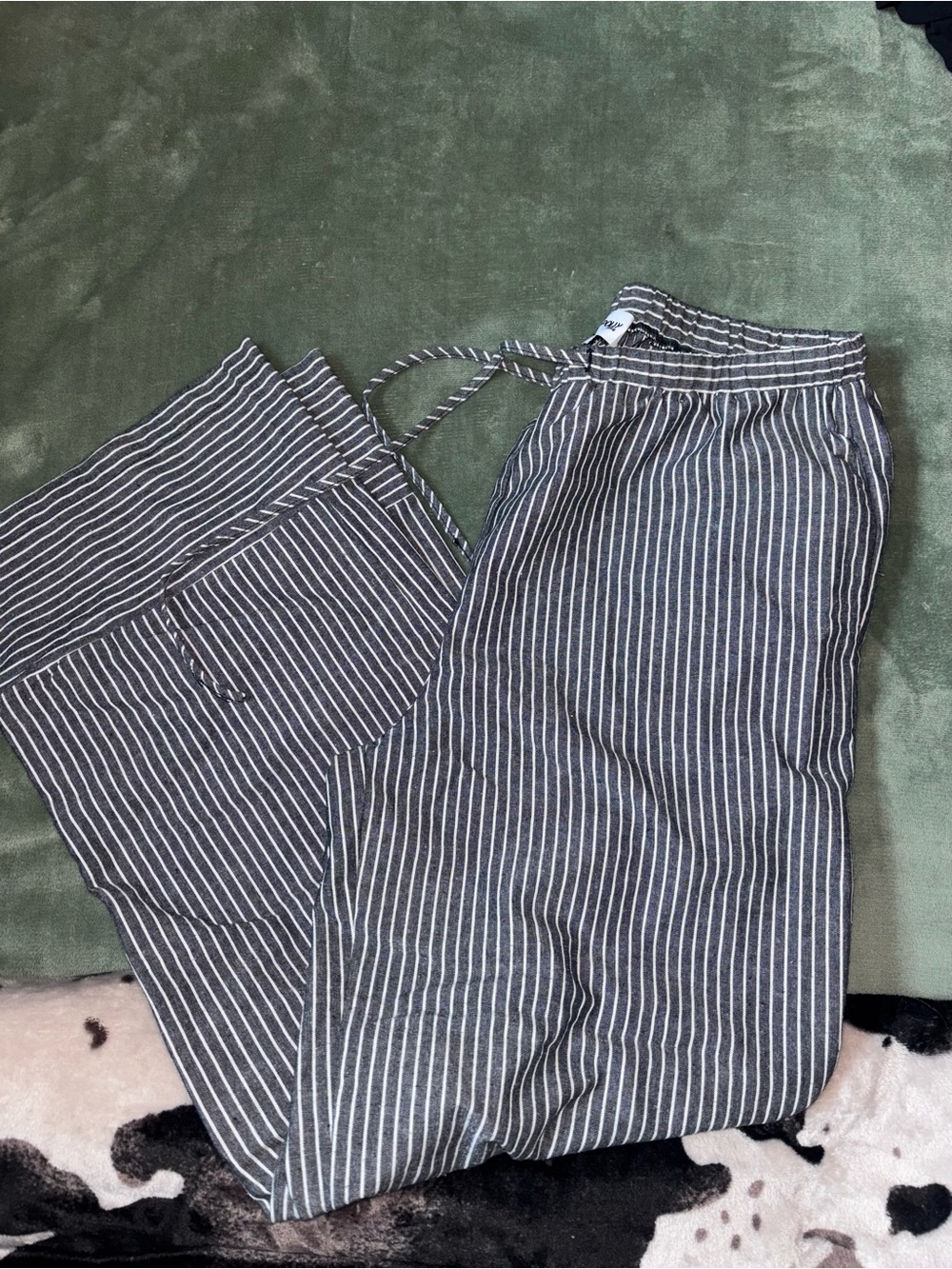Princess Polly pants size 6